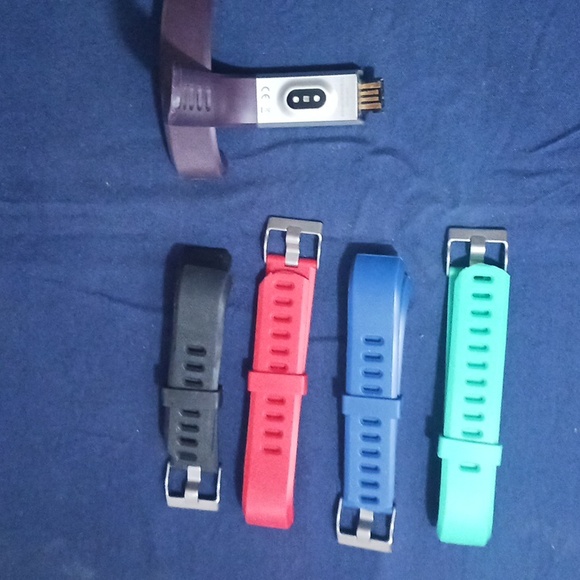 Letscom Fitness Tracker with Heart Rate Monitor Watch, IP67 Waterproof - Picture 5 of 6